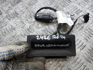 кнопка открытия багажника Volkswagen Passat B6 2006, 2.0 л., дизель, МКПП, универсал, 5N0827566T
