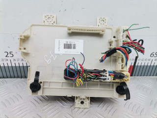 блок предохранителей Mitsubishi Colt 6 поколение (Z20/Z30) 2006, 1.5 л., МКПП, кабриолет, 8565A108