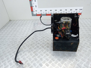 компрессор пневмоподвески Renault Midlum 1 поколение 2004, 6.2 л., МКПП, 5010450535