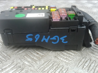 блок предохранителей Opel Astra K 2016, 1.6 л., CDTi, дизель, МКПП, хетчбэк 5 дв., 15513163