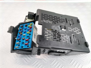 блок предохранителей Renault Megane 1 поколение 1999, 1.6 л., МКПП, хетчбэк 5 дв., 284B13626R