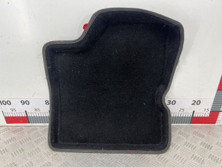 коврик салона Renault Kaptur 2014, 1.5 л., МКПП, внедорожник 5 дв., 7711547771