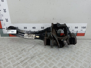 кулак задний правый Ford Focus 2 поколение 2005, 1.8 л., МКПП, универсал