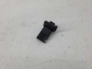 расходомер воздуха BMW 3 серия F30/F31/F34 2013, 1.6 л., N13 B16 A, бензин, АКПП, седан, задний привод, правый руль, 7602038