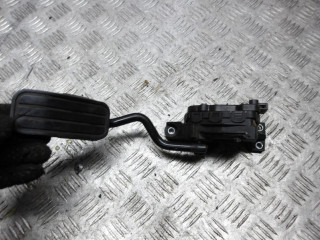 педаль Volkswagen Transporter T4 2000, 7D1721603B