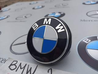 эмблема BMW 2 серия F44 2020, 2.0 л., бензин, хетчбэк 5 дв., полный привод, правый руль, 8118701