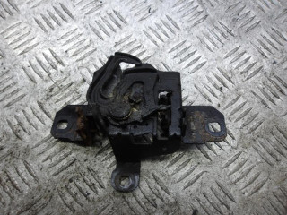 замок капота Volkswagen Golf 3 поколение 1998, 1.4 л., бензин, МКПП, хетчбэк 5 дв., 1J0823509