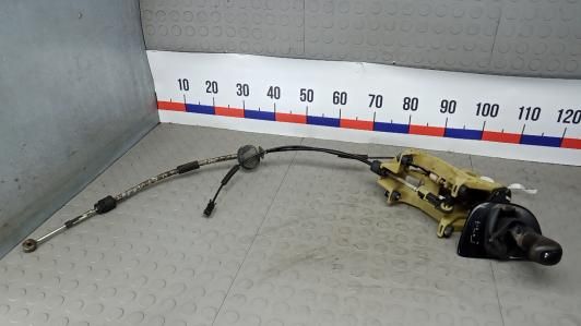 кулиса Mercedes-Benz Vito W639 2004, 2.2 л., дизель, микроавтобус - фото №1