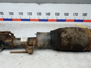 стойка передняя правая Land Rover Range Rover 3 поколение [рестайлинг] 2007, 3.6 л., дизель