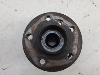 ступица передняя BMW 2 серия Active Tourer F45 2015, 2.0 л., бензин, АКПП, черный, хетчбэк 5 дв., 6874443