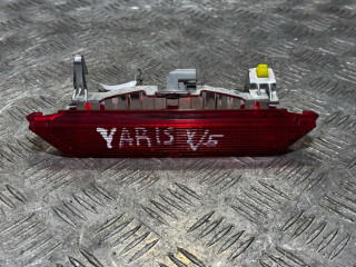 дополнительный стоп-сигнал Toyota Yaris P1 2001, 1.3 л., бензин, 5МКПП, хетчбэк 5 дв.