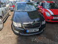 стекло заднее Skoda Superb 2 поколение 2010, 2.0 л., МКПП, хетчбэк 5 дв., 3T5845049AP - фото №12