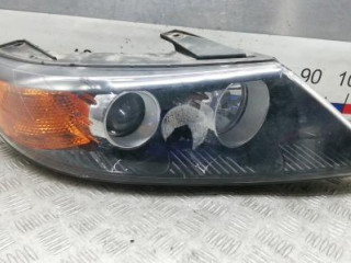 фара правая Kia Sorento 2 поколение 2011, 2.2 л., CRDi, дизель, МКПП, внедорожник 5 дв., 921022P090