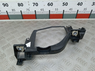 крепление фары правой BMW 5 серия E60/E61 2006, 3.0 л., АКПП, седан, 63126936090