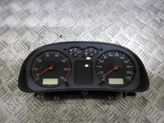 щиток приборов (приборная панель) Volkswagen Golf 3 поколение 1998, 1.4 л., бензин, МКПП, хетчбэк 5 дв., 1J0919861X