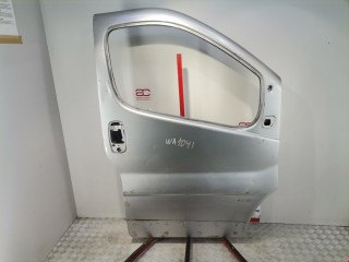 дверь передняя правая Opel Vivaro A 2005, 1.9 л., МКПП, микроавтобус, 91159906