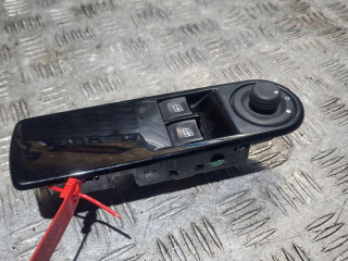 блок управления стеклоподъемниками Renault Clio 4 поколение 2014, 1.2 л., бензин, АКПП, хетчбэк 5 дв., 254117915R