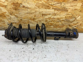 стойка амортизатора Kia Sportage 3 поколение 2011, 2.0 л., дизель, АКПП, 546613W050