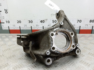 кулак поворотный левый Volkswagen Touran 1 поколение 2006, 2.0 л., АКПП, минивэн