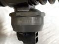 форсунка Volkswagen Golf 5 поколение 2006, 1.9 л., МКПП, хетчбэк 5 дв., 038130073AG - фото №4