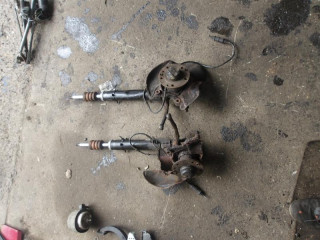 амортизатор передний левый Mercedes-Benz 190 1 поколение 1993, 2.3 л., бензин, МКПП, седан