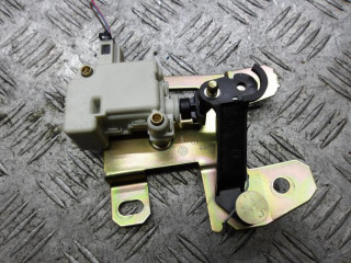 активатор замка багажника Volkswagen Golf 4 поколение 2001, 1.4 л., бензин, МКПП, универсал, 3B5827061B