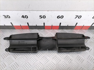 воздухозаборник BMW 3 серия E90/E91/E92/E93 2005, 2.0 л., МКПП, седан, 51717121569