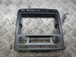 рамка под магнитолу SEAT Ibiza 3 поколение [рестайлинг] 2008, 1.4 л., бензин, МКПП, хетчбэк 5 дв., 6L1858071K