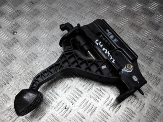 педаль сцепления Volkswagen Golf 3 поколение 1999, 1.4 л., бензин, МКПП, хетчбэк 5 дв.