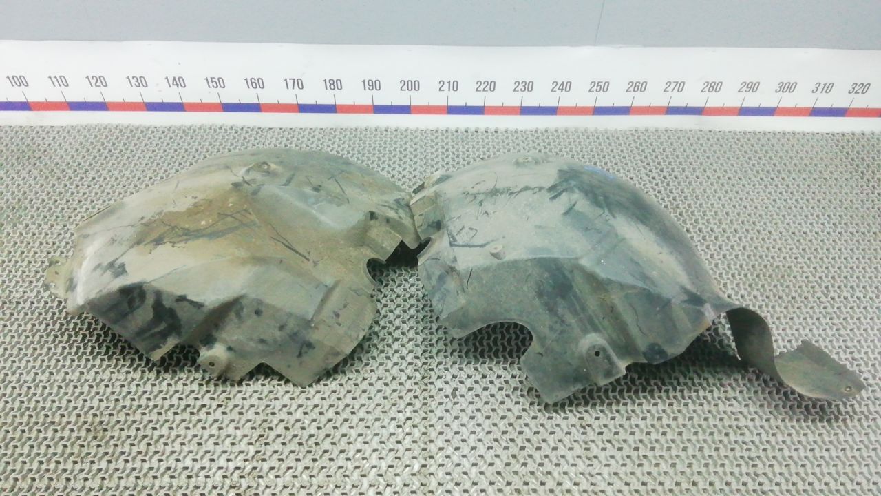 защита арок передняя левая (подкрылок) Mercedes-Benz Sprinter 2 поколение (W906) 2013, 2.2 л., дизель, МКПП, микроавтобус - фото №1