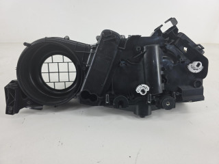 корпус отопителя (печки) Maserati Quattroporte 6 поколение 2013, 3.0 л., бензин, АКПП, вишневый, седан, полный привод, правый руль, 670006631