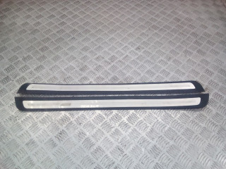 накладка на порог внутренняя Audi A5 8T 2007, 3.0 л., МКПП, купе, 8T0853373K