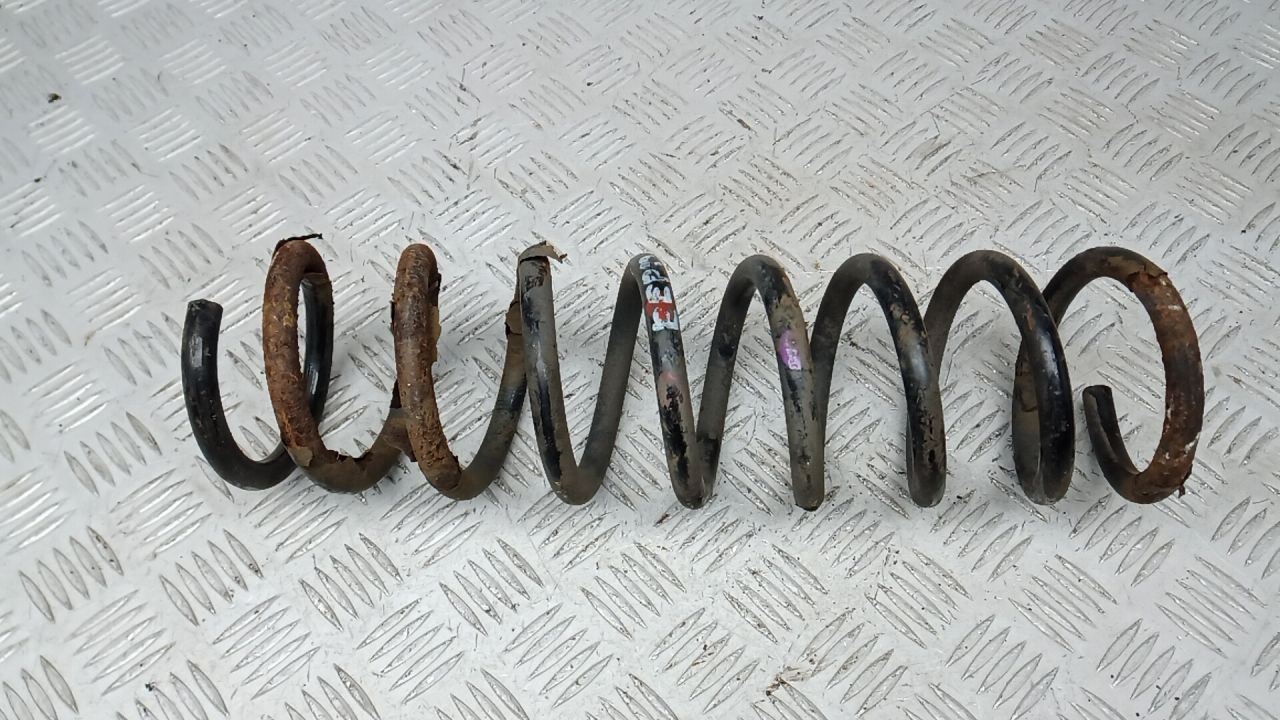 пружина задняя Ford Kuga 2 поколение 2013, 2.0 л., дизель, внедорожник 5 дв. - фото №1