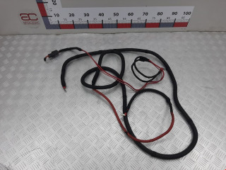 плюсовой провод аккумулятора Maserati Quattroporte 5 поколение 2006, 4.2 л., робот, седан, 225456