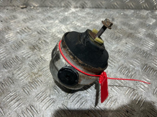 подушка крепления двигателя Volkswagen Passat B5 [рестайлинг] 2004, 1.9 л., AVF, дизель, АКПП, универсал