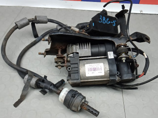компрессор пневмоподвески Jeep Grand Cherokee 4 поколение 2012, 3.0 л., дизель