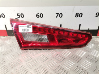 фонарь крышки багажника левый Alfa Romeo Giulietta 3 поколение 2011, 2.0 л., МКПП, хетчбэк 5 дв., 50531133