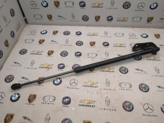 амортизатор крышки багажника (3-5 двери) Buick Encore GX 1 поколение 2023, 1.3 л., АКПП, 42778206