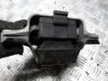 подушка крепления двигателя Volkswagen Passat B6 2009, 2.0 л., дизель, МКПП, универсал, 3C0199555AA - фото №3