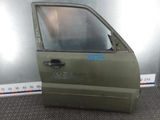 стекло двери передней правой Mitsubishi Pajero 4 поколение 2009, 3.2 л., дизель, внедорожник 5 дв.