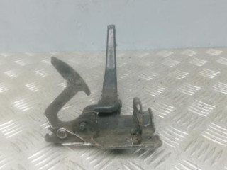 замок капота Audi A4 B6 2003, 1.9 л., TDi PD, дизель, МКПП, универсал