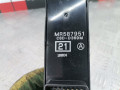 блок управления стеклоподъемниками Mitsubishi L200 4 поколение 2008, 2.5 л., МКПП, пикап, MR587951 - фото №3