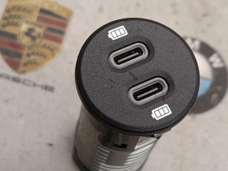 разъем AUX / USB Porsche 2023, 2.0 л., бензин, АКПП, 95B035252H
