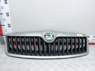 решетка радиатора Skoda Octavia 2 поколение (A5) [рестайлинг] 2012, 1.6 л., МКПП, хетчбэк 5 дв., 1Z0853668A