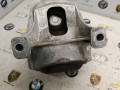 подушка крепления двигателя Porsche 2022, 2.0 л., бензин, АКПП, 8R0199381 - фото №3