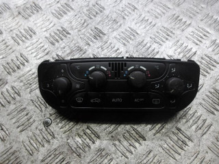 блок управления печки / климат-контроля Mercedes-Benz C-Класс W203/S203/CL203 2003, 2.2 л., дизель, МКПП, седан, A2098300085