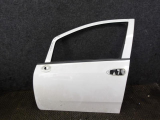 дверь передняя левая Fiat Punto 2 поколение [рестайлинг] 2006, 1.2 л., бензин, МКПП, хетчбэк 5 дв.