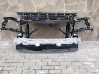 передняя панель крепления облицовки (телевизор) BMW 2023, 3.0 л., B58 B30 A, бензин, 475