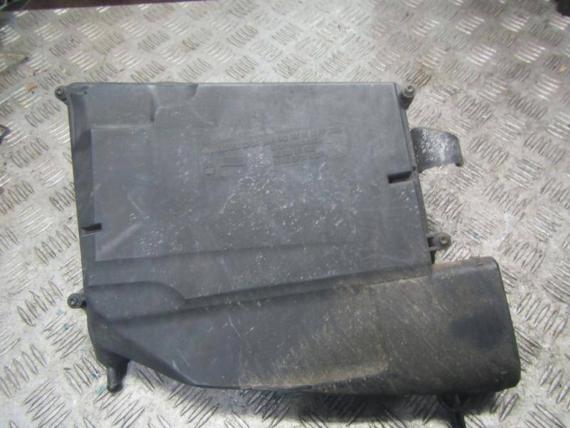 корпус воздушного фильтра Mercedes-Benz C-Класс W204/S204 2010, A6420940204 - фото №1