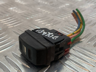 кнопка стеклоподъемника Citroen Xantia 1 поколение 1995